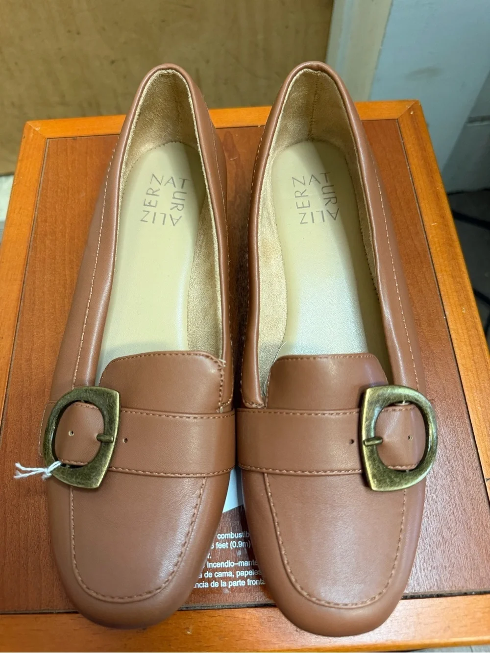 Naturalizer Women’s Cognac Buckle Loafers Comfort Flats. Size: US 7.5